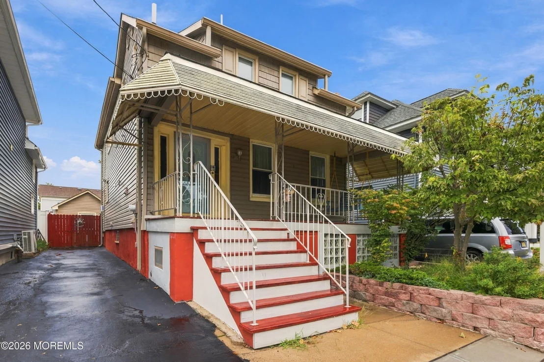 Photo of 73 2nd Street