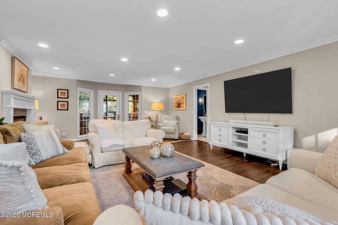 Photo of 17 Horicon Drive