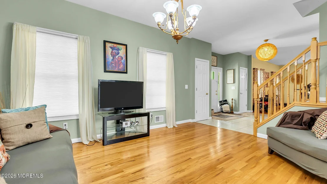 Photo of 645 Reed Road