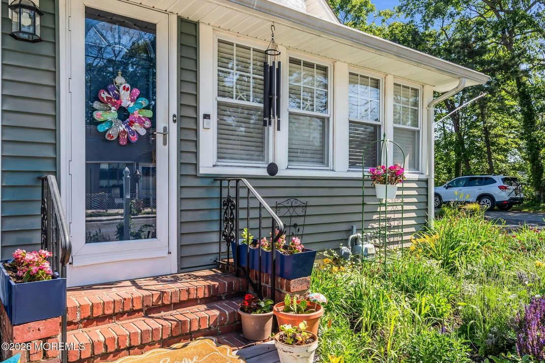 Photo of 442 Mohawk Drive