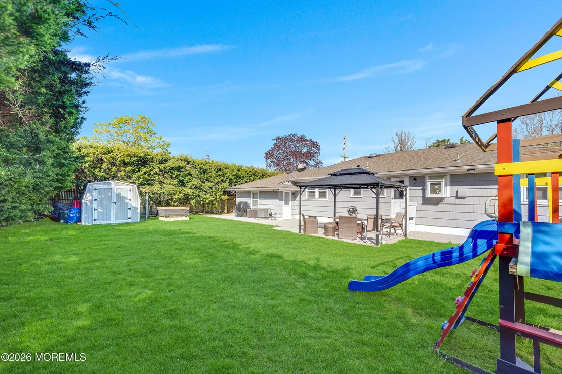 Photo of 609 Adamston Road