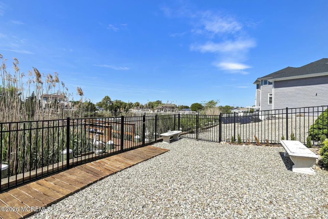 Photo of 40 Overlook Drive