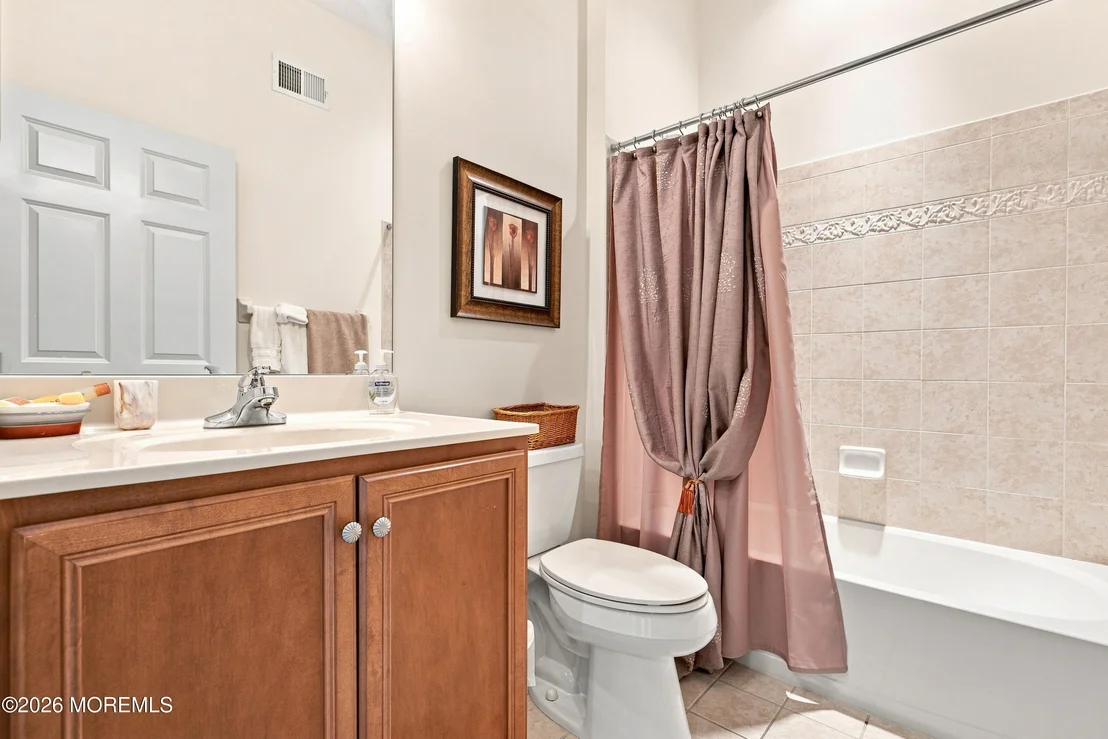 Photo of 16 Bay Hill Road