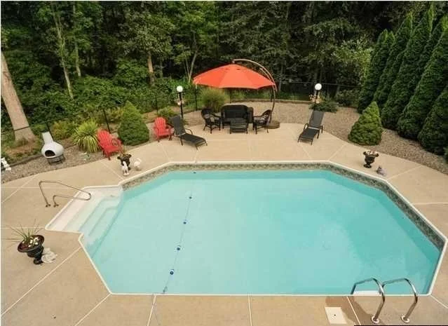 Photo of 7 River Edge Drive