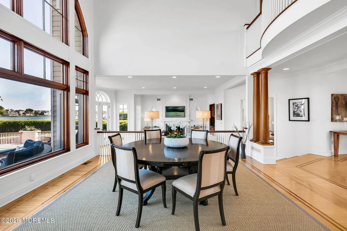 Photo of 229 Comanche Drive