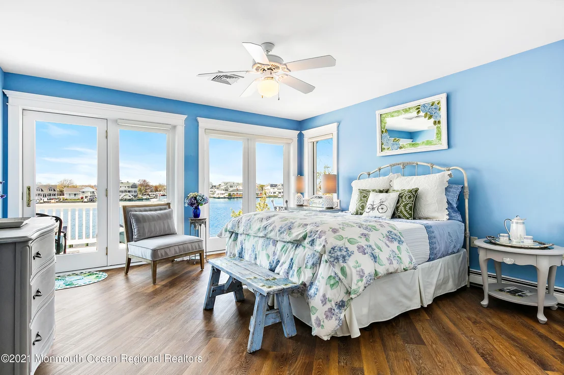 Photo of 770 North Drive