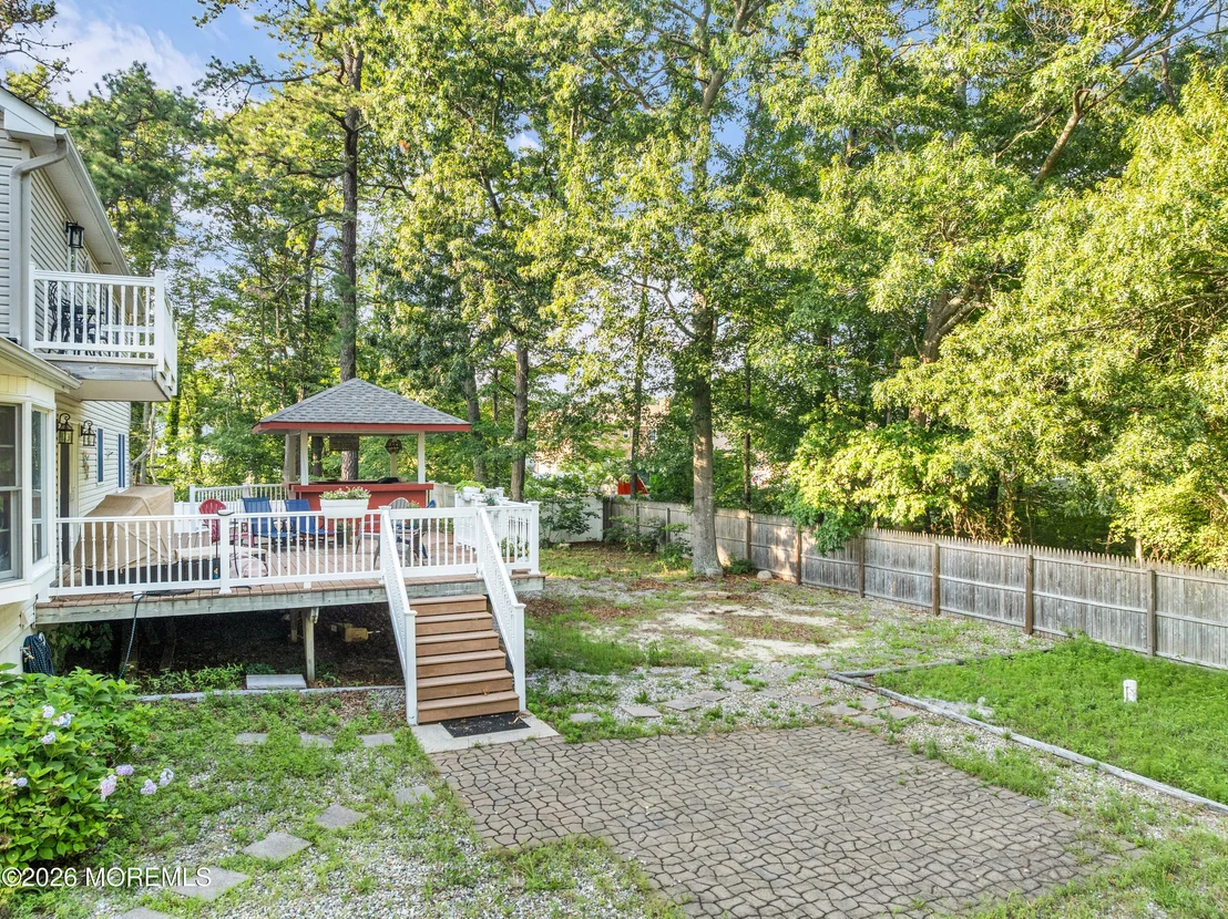 Photo of 361 Eastern Boulevard