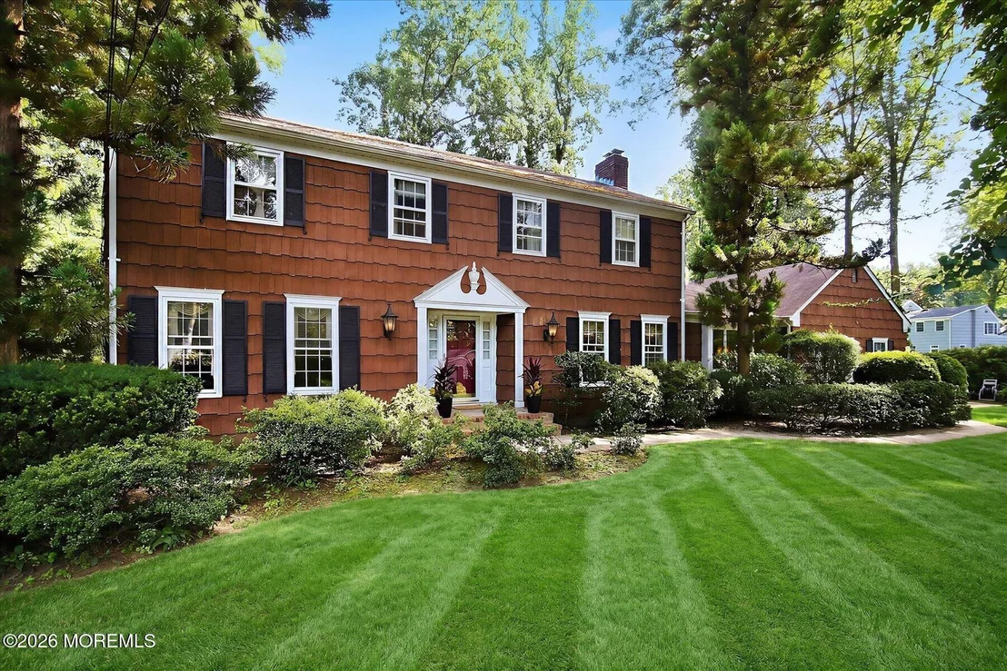 Photo of 76 Tall Timber Road