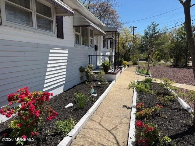 Photo of 19 Ashwood Drive