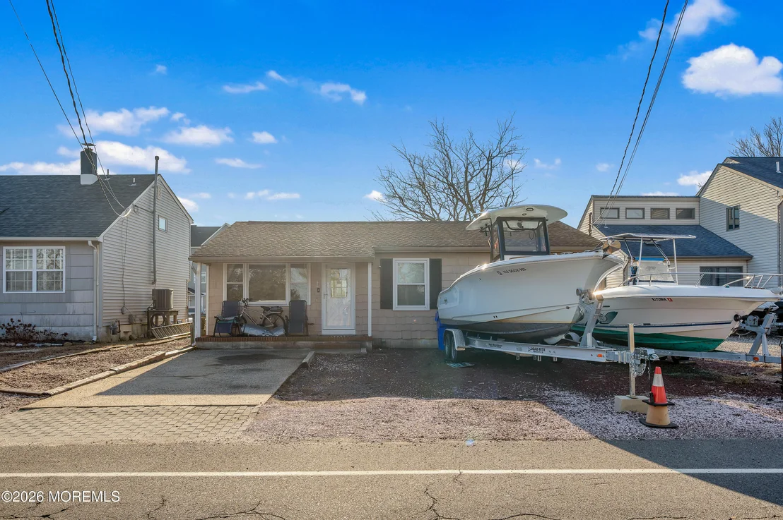 Photo of 267 Alameda Drive