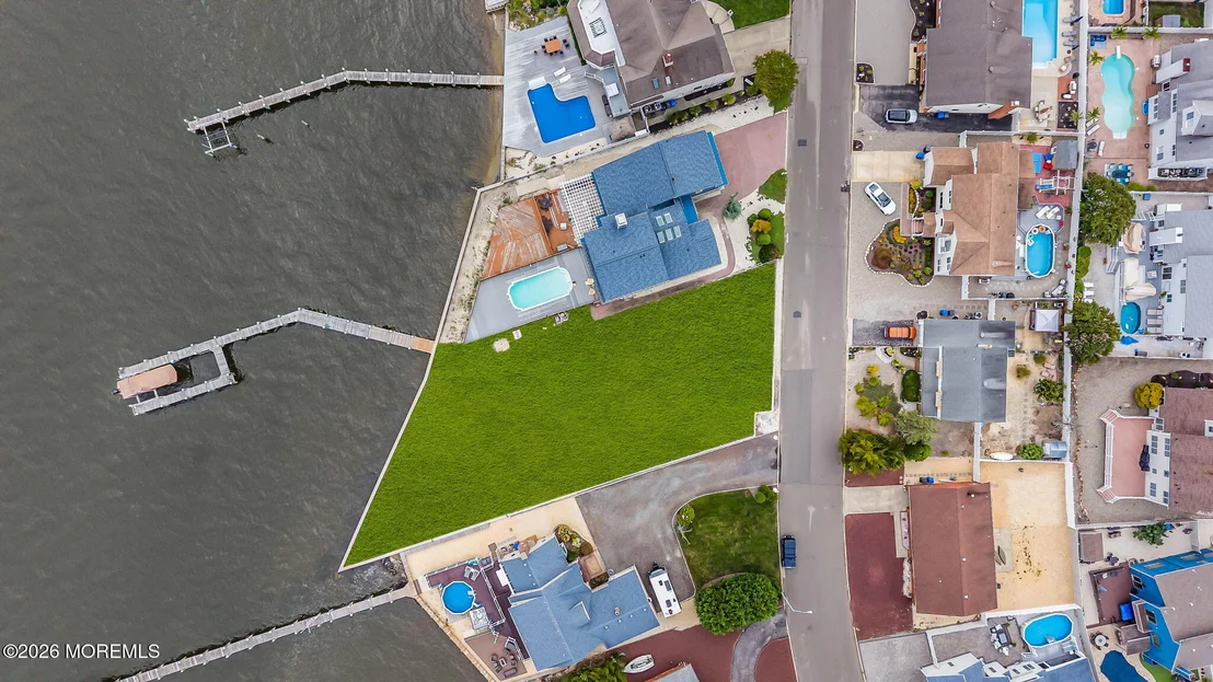 Photo of 3290 Long Point Drive