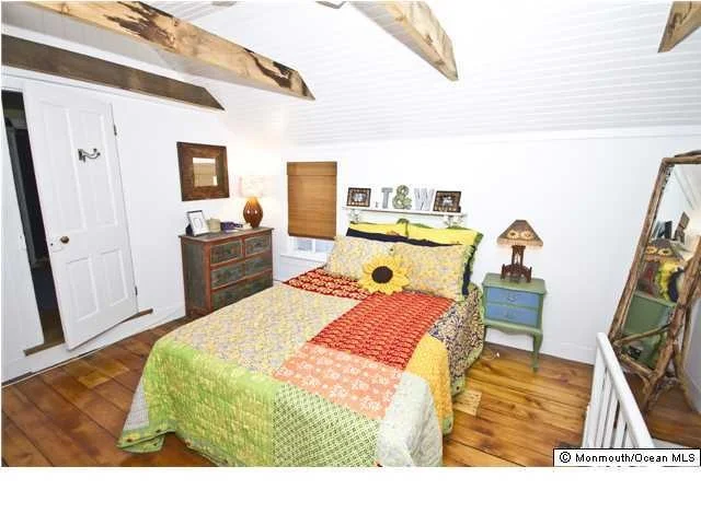 Photo of 143 Abbott Avenue