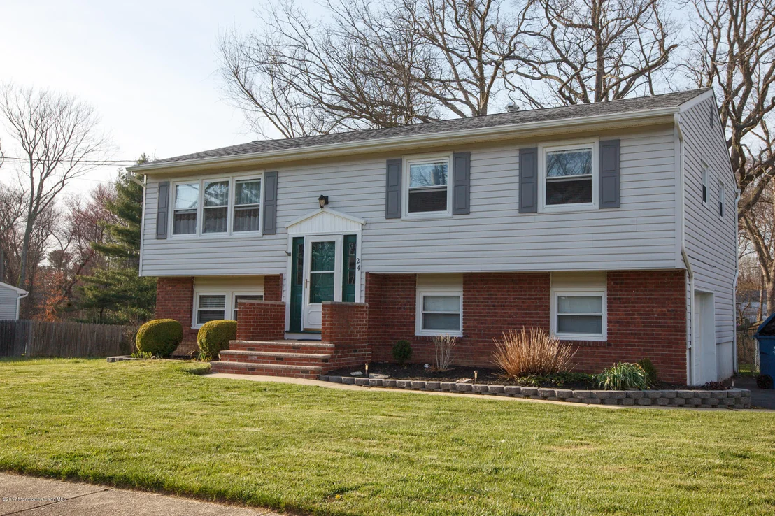 Photo of 24 Andover Road