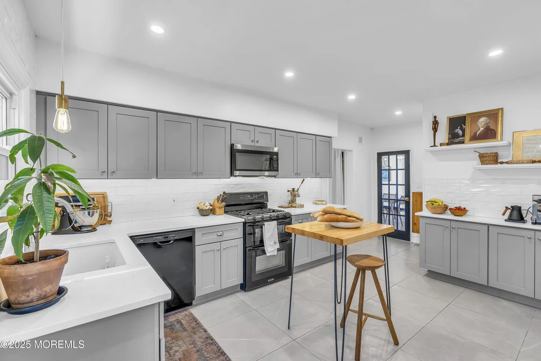 Photo of 69 Maple Place