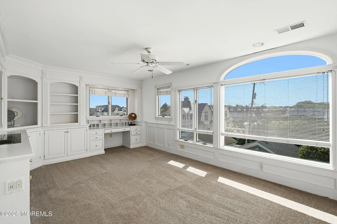 Photo of 2007 Ocean Avenue N