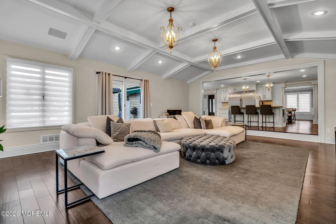 Photo of 12 Meadowview Drive
