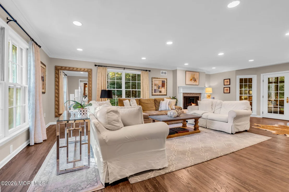 Photo of 17 Horicon Drive