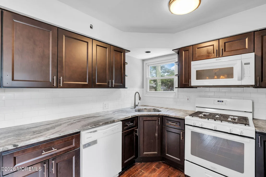 Photo of 995 Hunt Drive