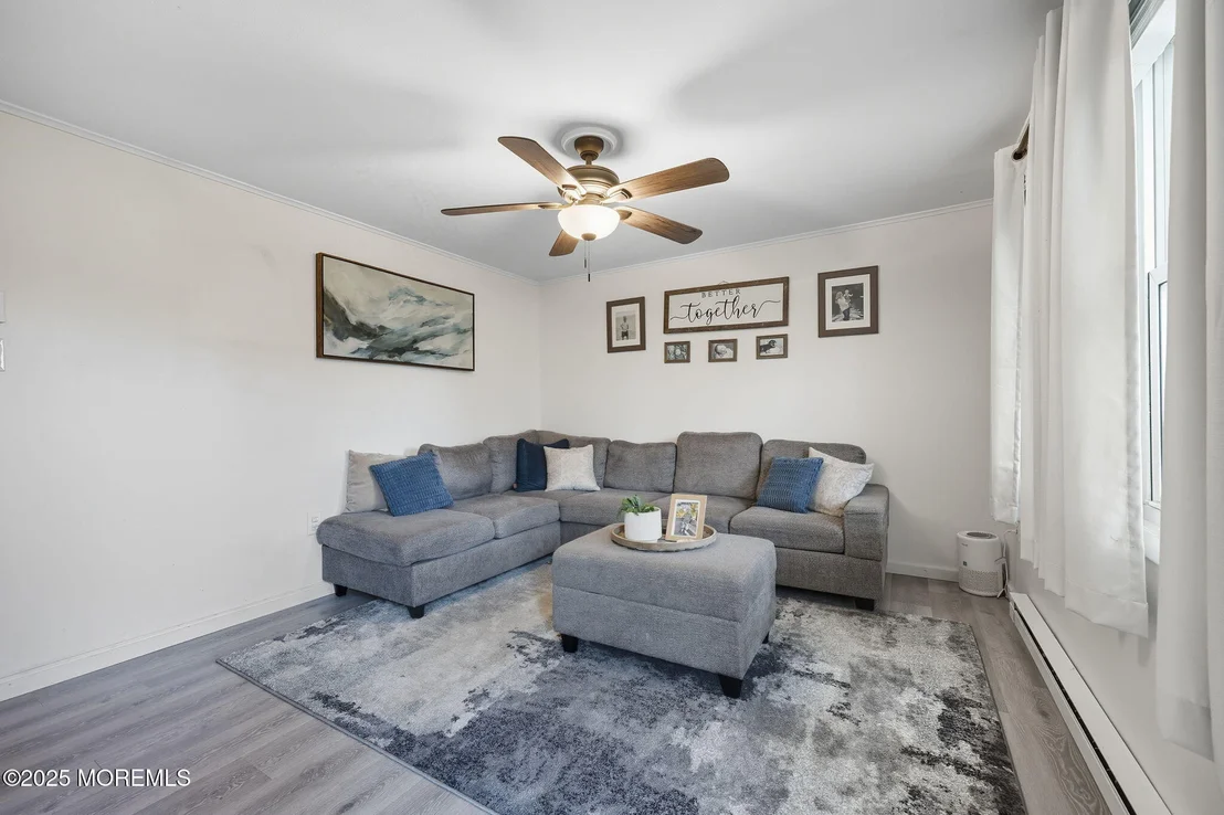 Photo of 1015 Tampa Road