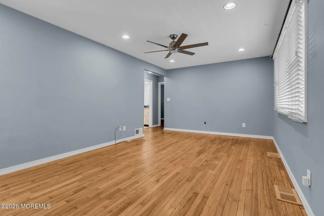 Photo of 593 Beach Plum Road