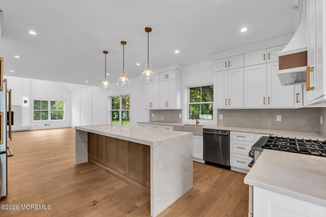 Photo of 748 Holmdel Road