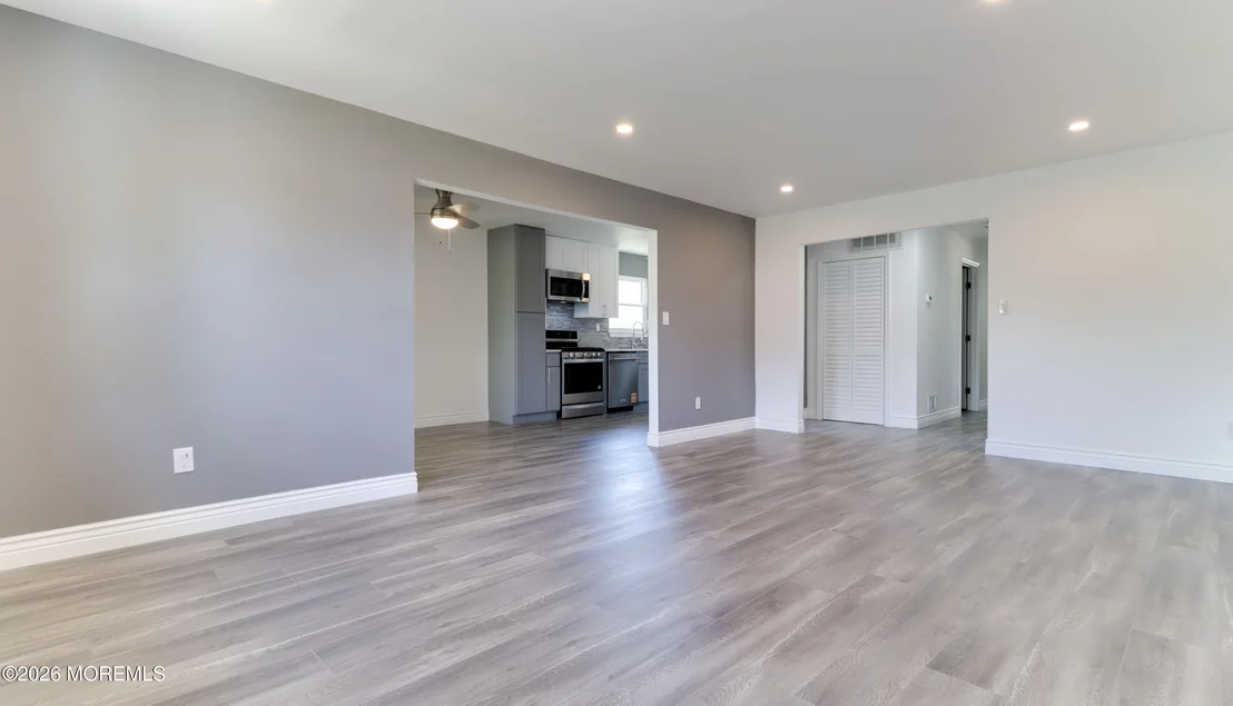 Photo of 1 Whitecap Way