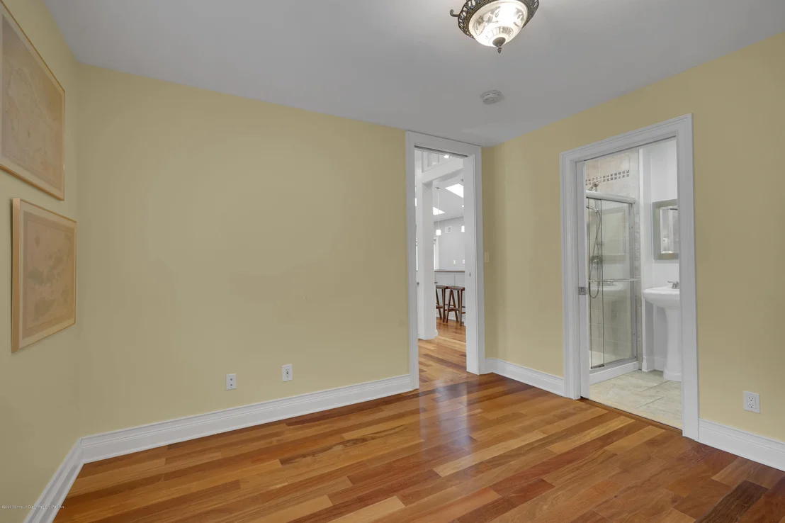 Photo of 159 Natick Trail