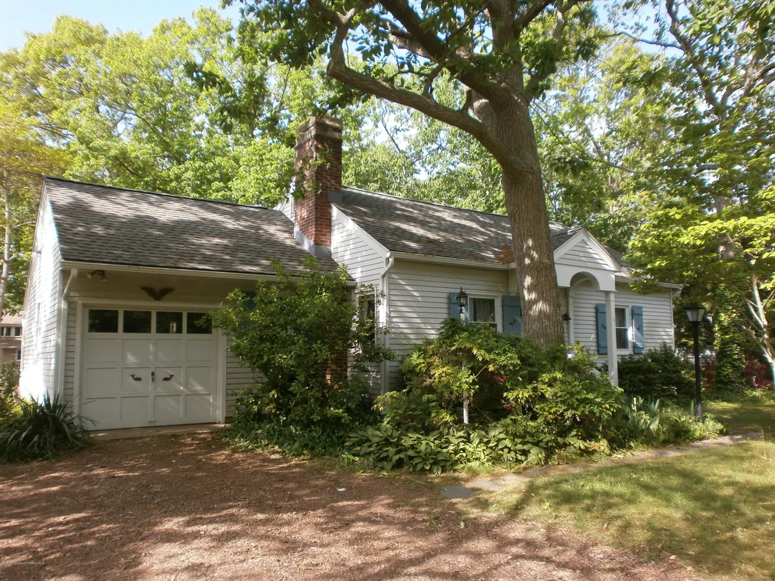 Photo of 417 Lincoln Avenue