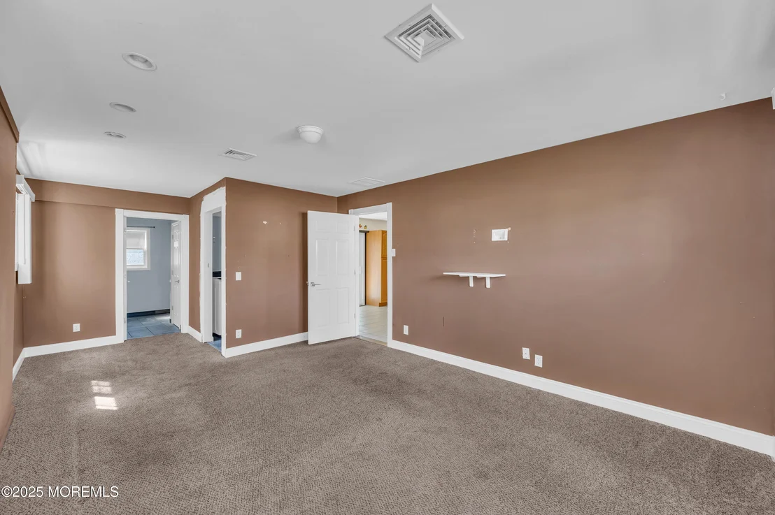Photo of 31 Colgate Drive