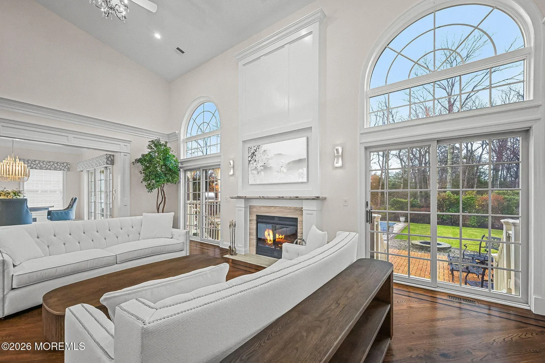 Photo of 2352 Macintosh Drive