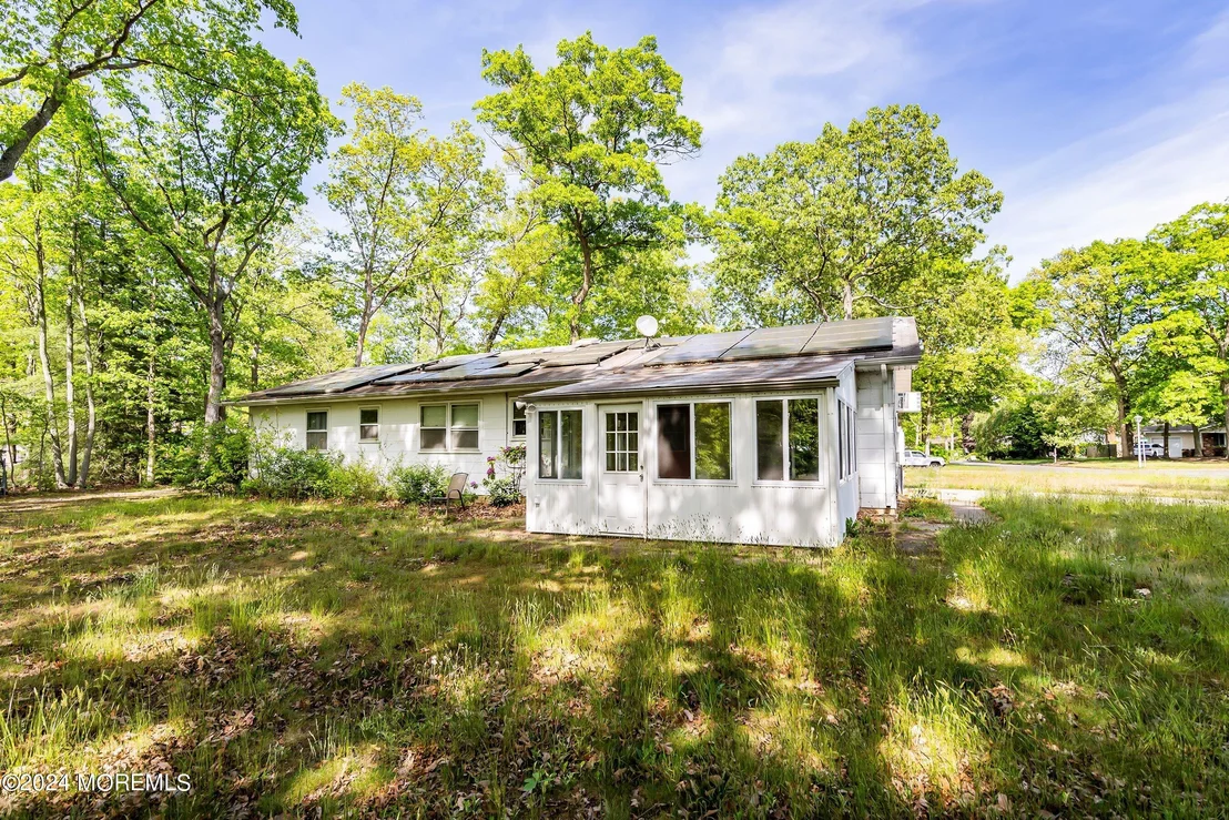 Photo of 438 Carr Street