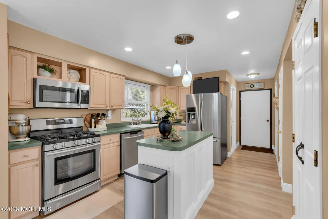 Photo of 90 Bear Brook Road