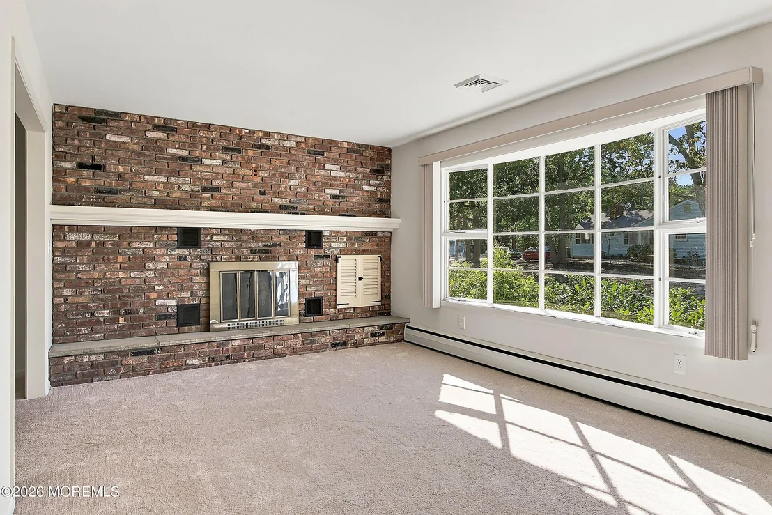 Photo of 706 Hillside Avenue