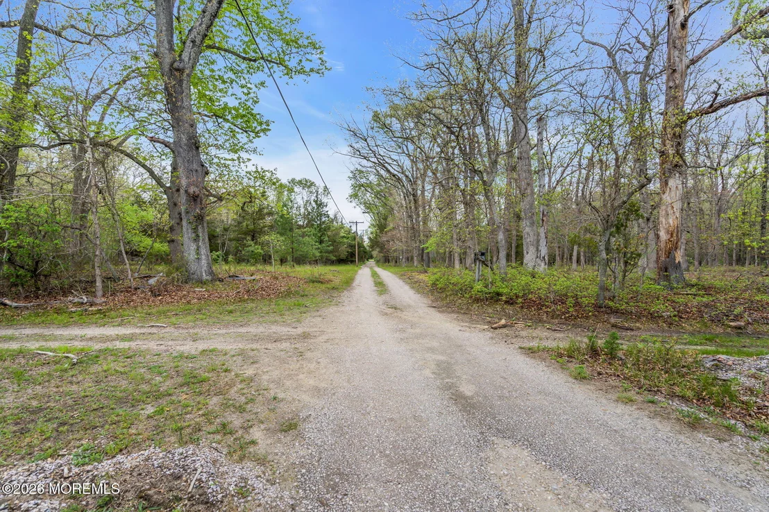 Photo of 3707 North Road