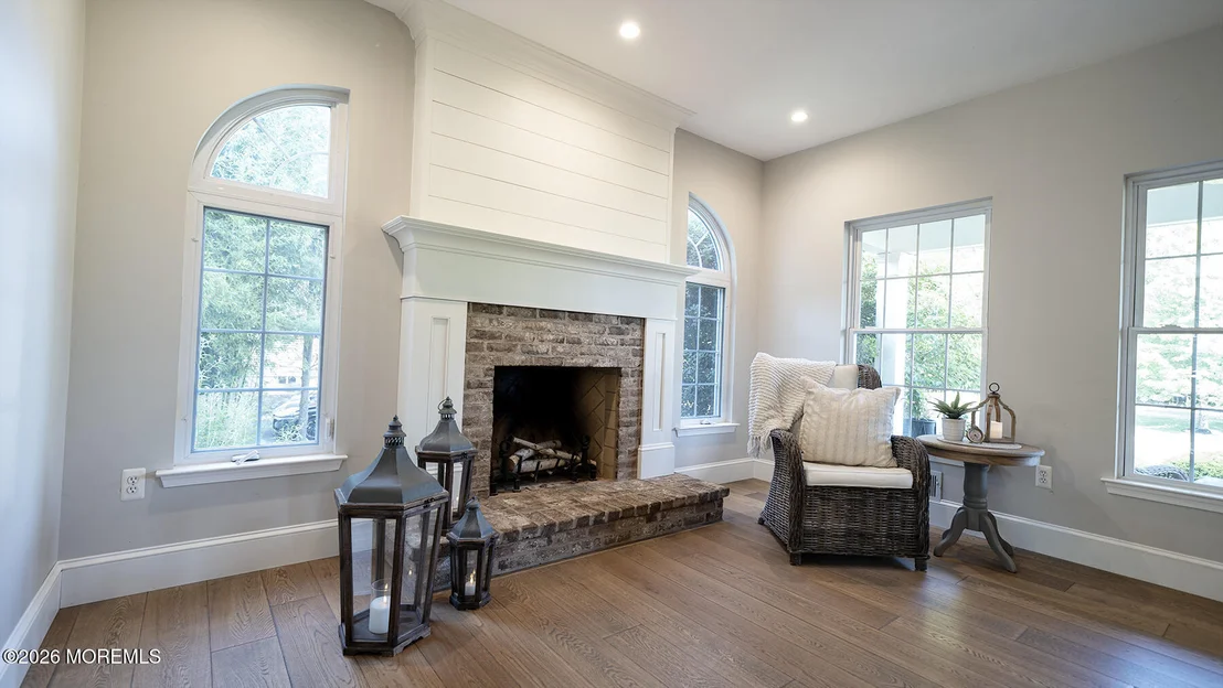 Photo of 11 Topaz Drive