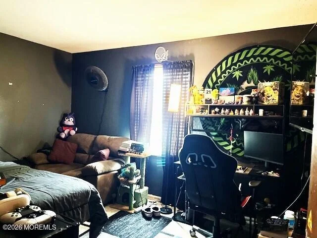 Photo of 718 Clearwater Drive