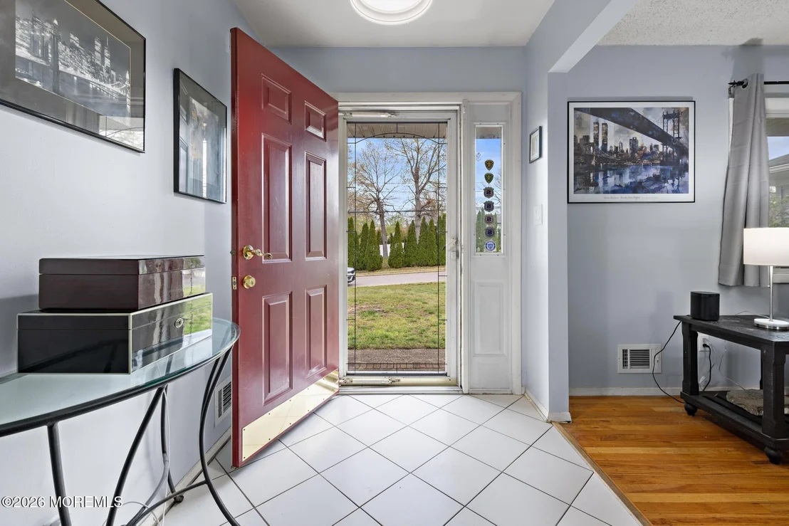 Photo of 309 Colonial Drive