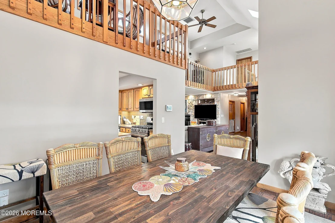 Photo of 819 Forepeak Drive