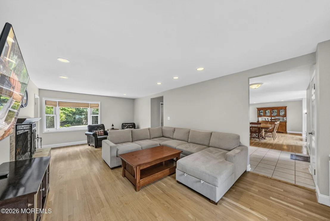 Photo of 146 Juniper Drive