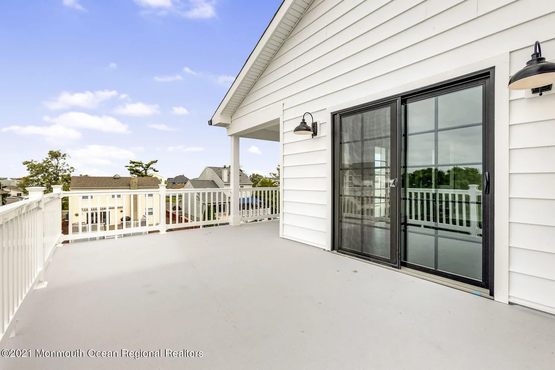 Photo of 114 Shore Drive