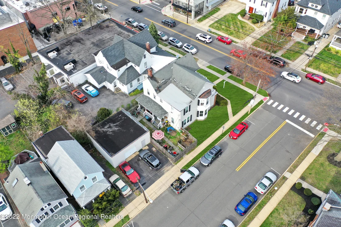 Photo of 68 Maple Avenue