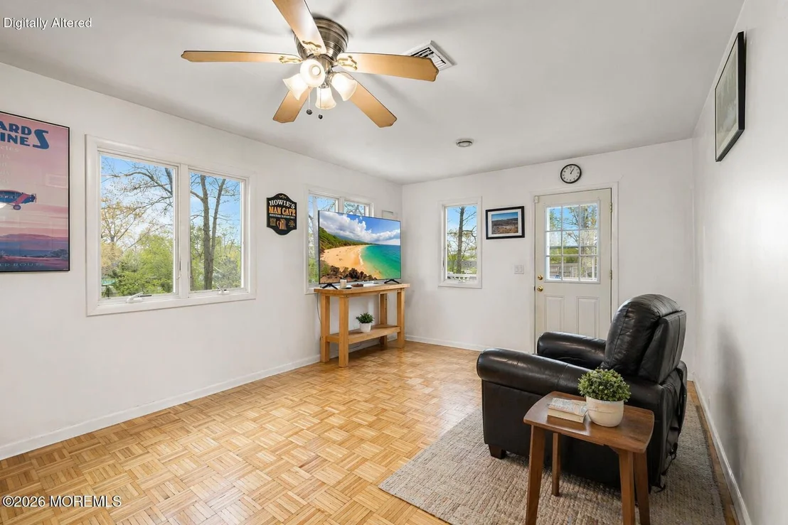 Photo of 309 Colonial Drive