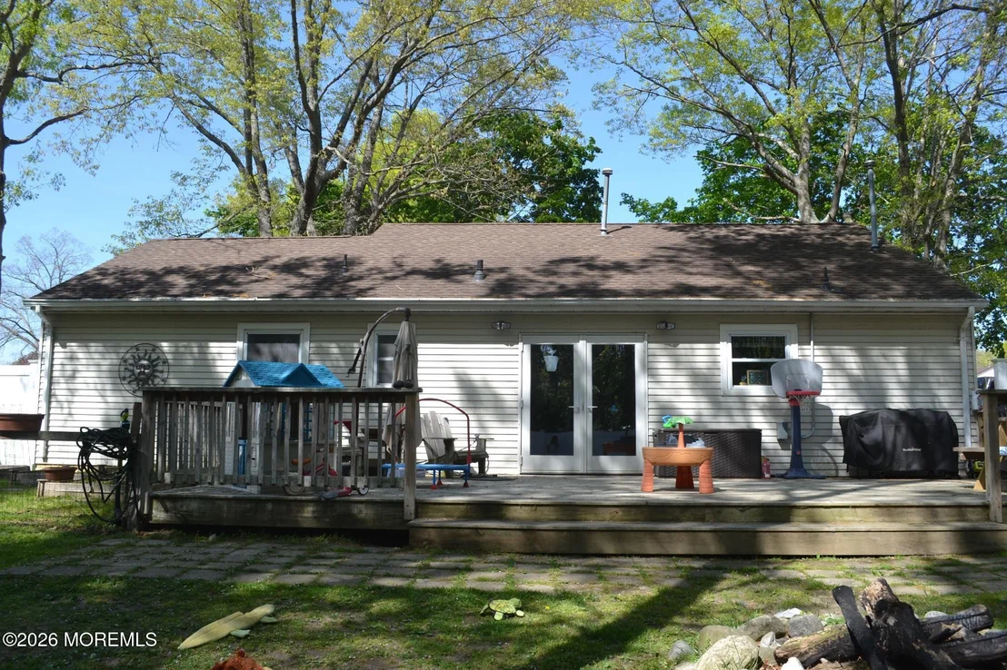 Photo of 31 Chestnut Way Circle