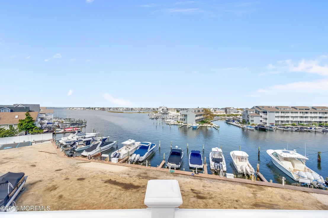 Photo of 412 6th Avenue