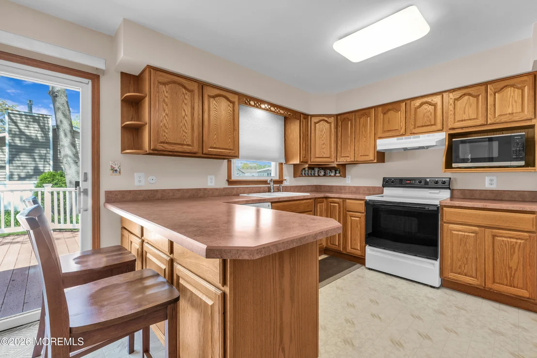 Photo of 900 Cable Avenue