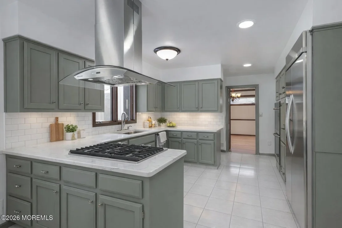 Photo of 463 Cottrell Road