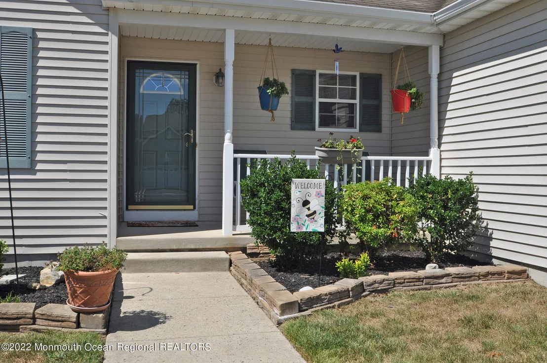 Photo of 60 Stonegate Drive