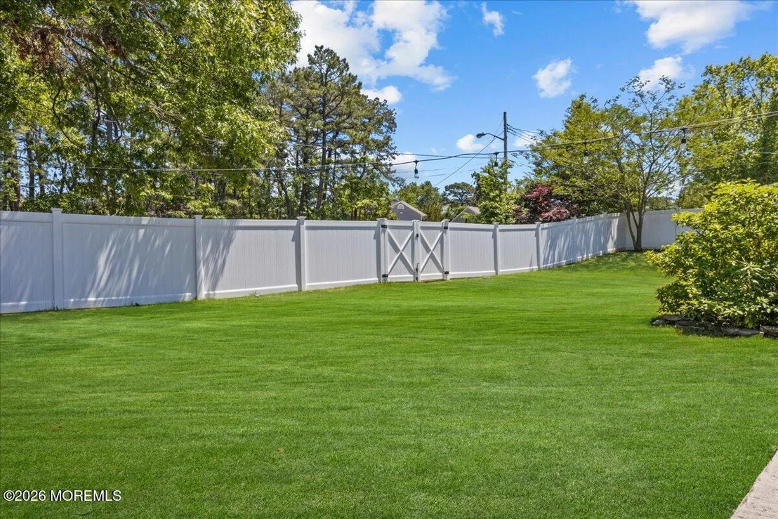 Photo of 2115 Pineview Road