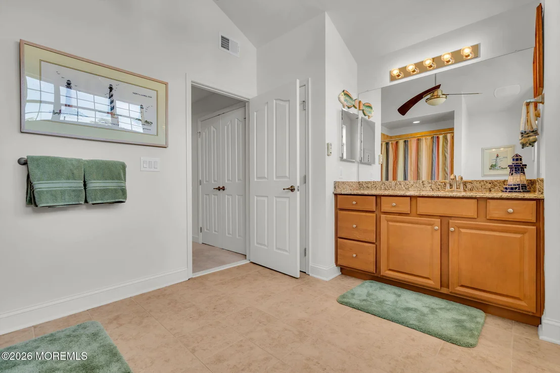 Photo of 87 Bayville Way