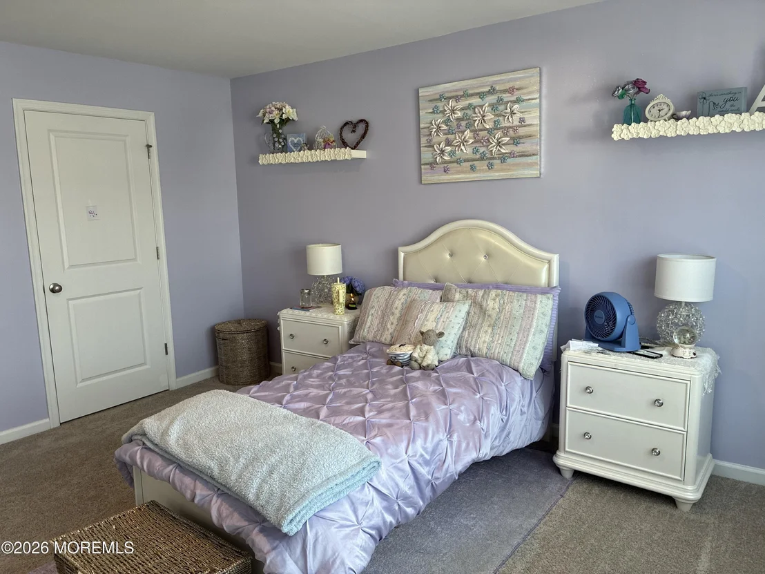 Photo of 2 Minnow Avenue